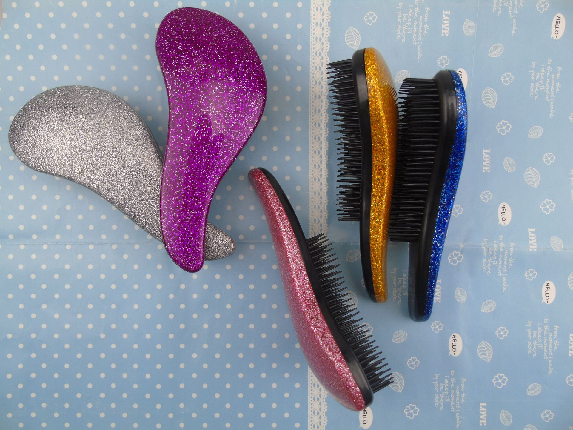 厂家定制新款大号注塑闪粉tt梳顺发梳防静电梳子便携式梳子可定制