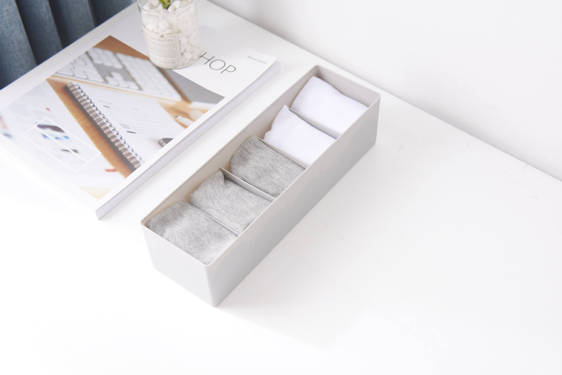 塑料五格袜子收纳盒桌面内衣收纳格抽屉式内裤整理盒塑料袜子盒