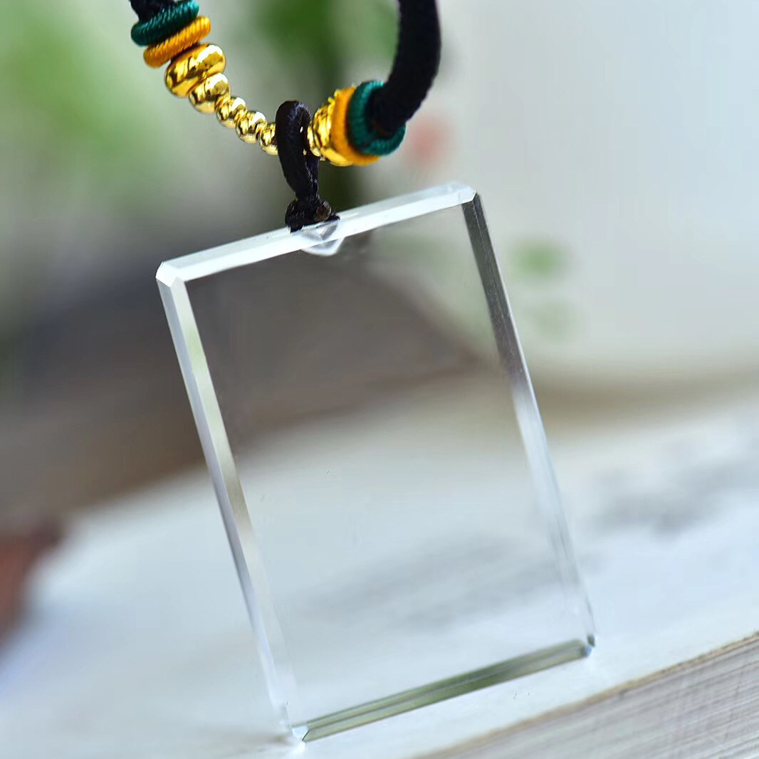 厂家直供天然白水晶光面方牌无事牌吊坠百搭大方款水晶项链