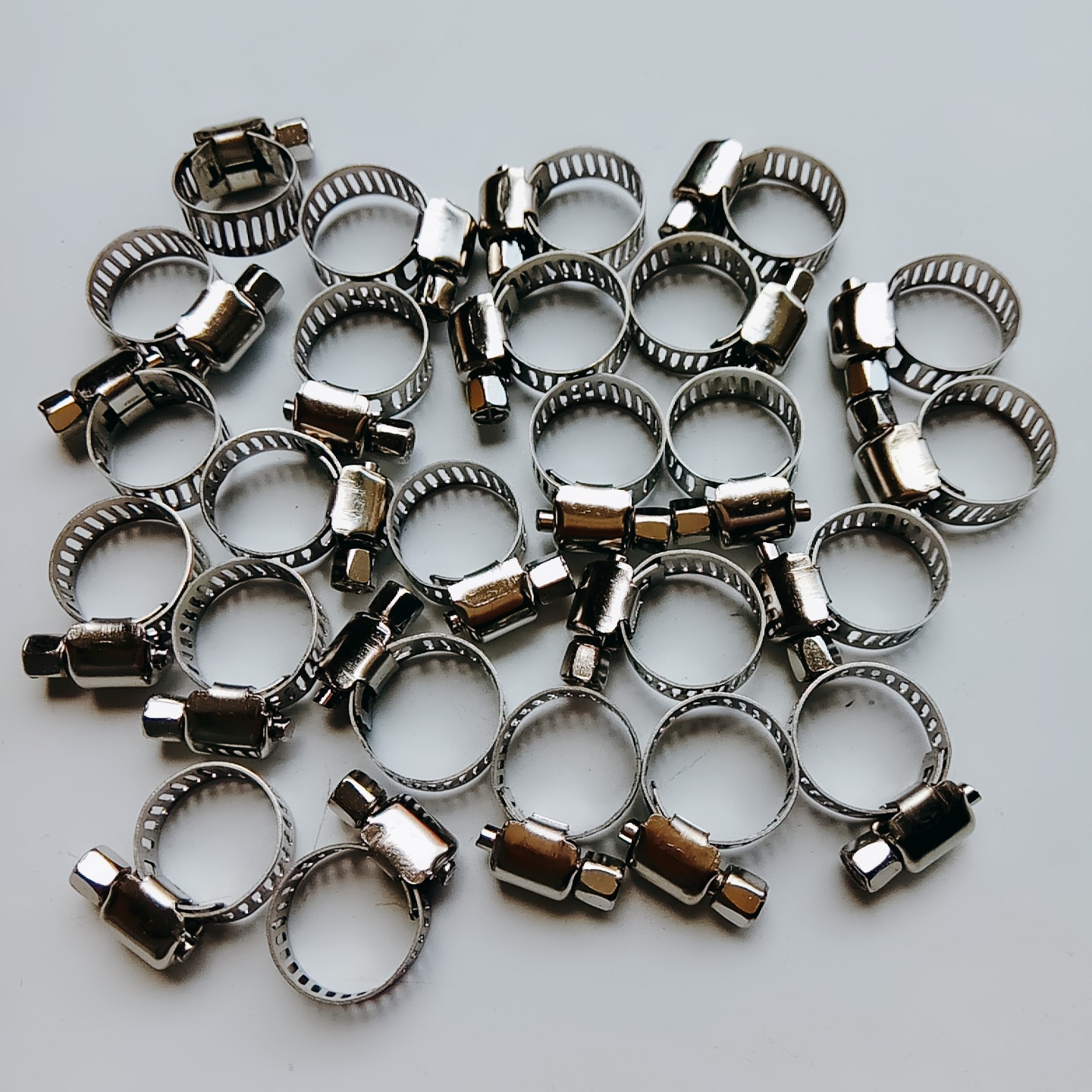 供应不锈钢卡子 抱卡 强力箍管卡 煤气管卡箍 不锈钢喉箍,卡子