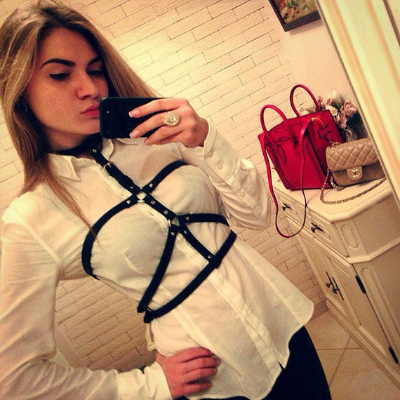 女性胸部防走光利器--胸部线束带