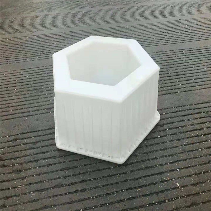 高铁高速水利专用六角护坡模具预制混凝土六棱块塑料模具