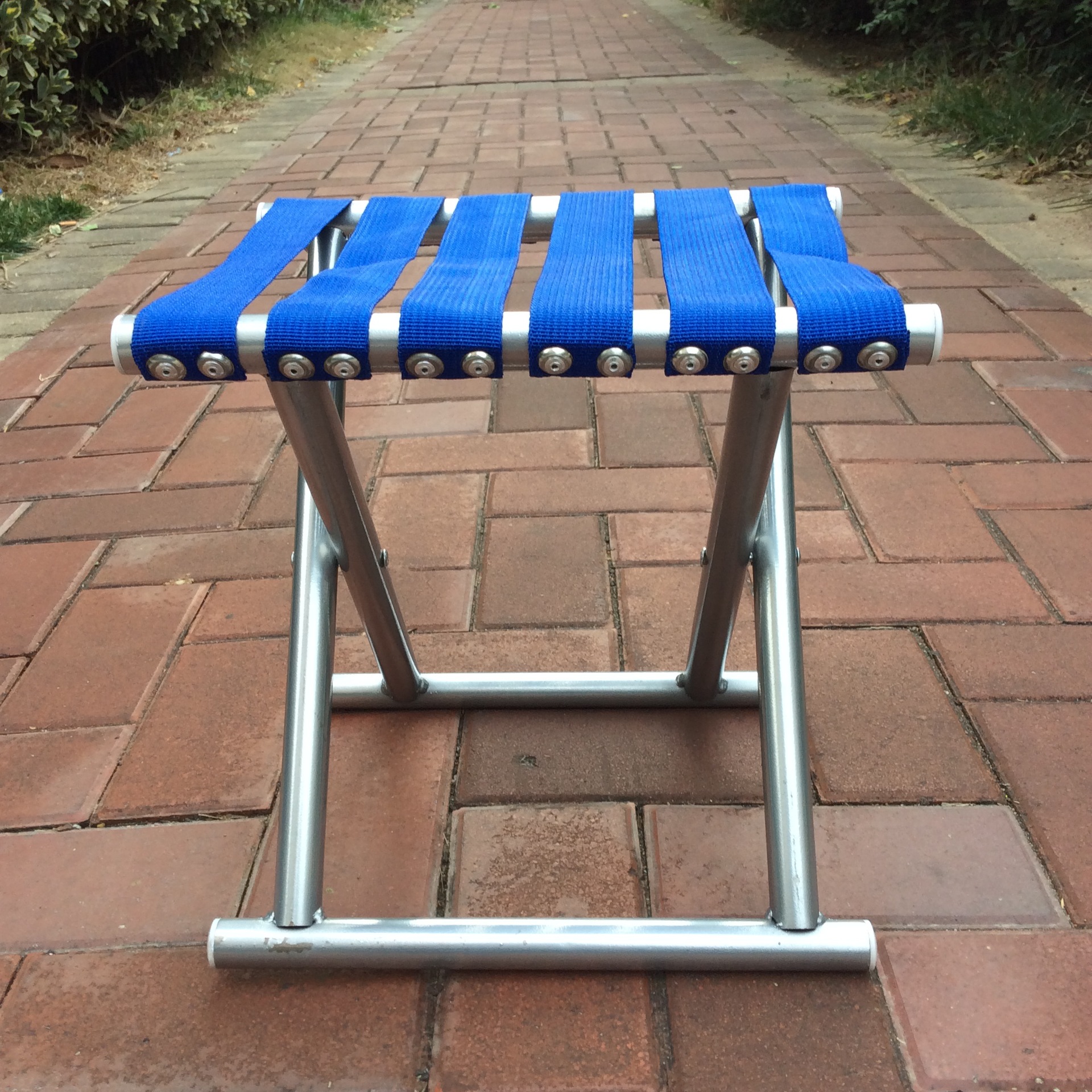 新款折叠圆管马扎便携式折叠马扎子钓鱼凳子户外火车小板凳