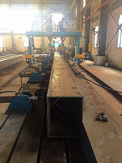 新品钢架结构焊箱型梁 箱型柱钢结构定制 红锋兴业钢结构品牌