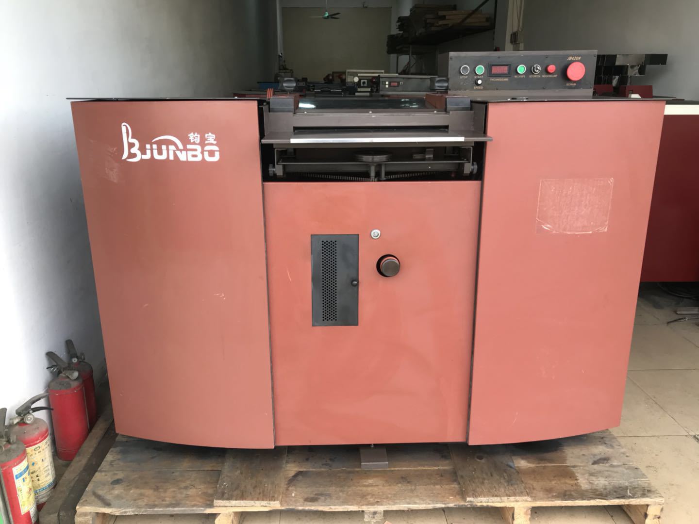 二手420片皮机 大铲皮机 削薄机 分皮机 皮革 加工设备 自动设备