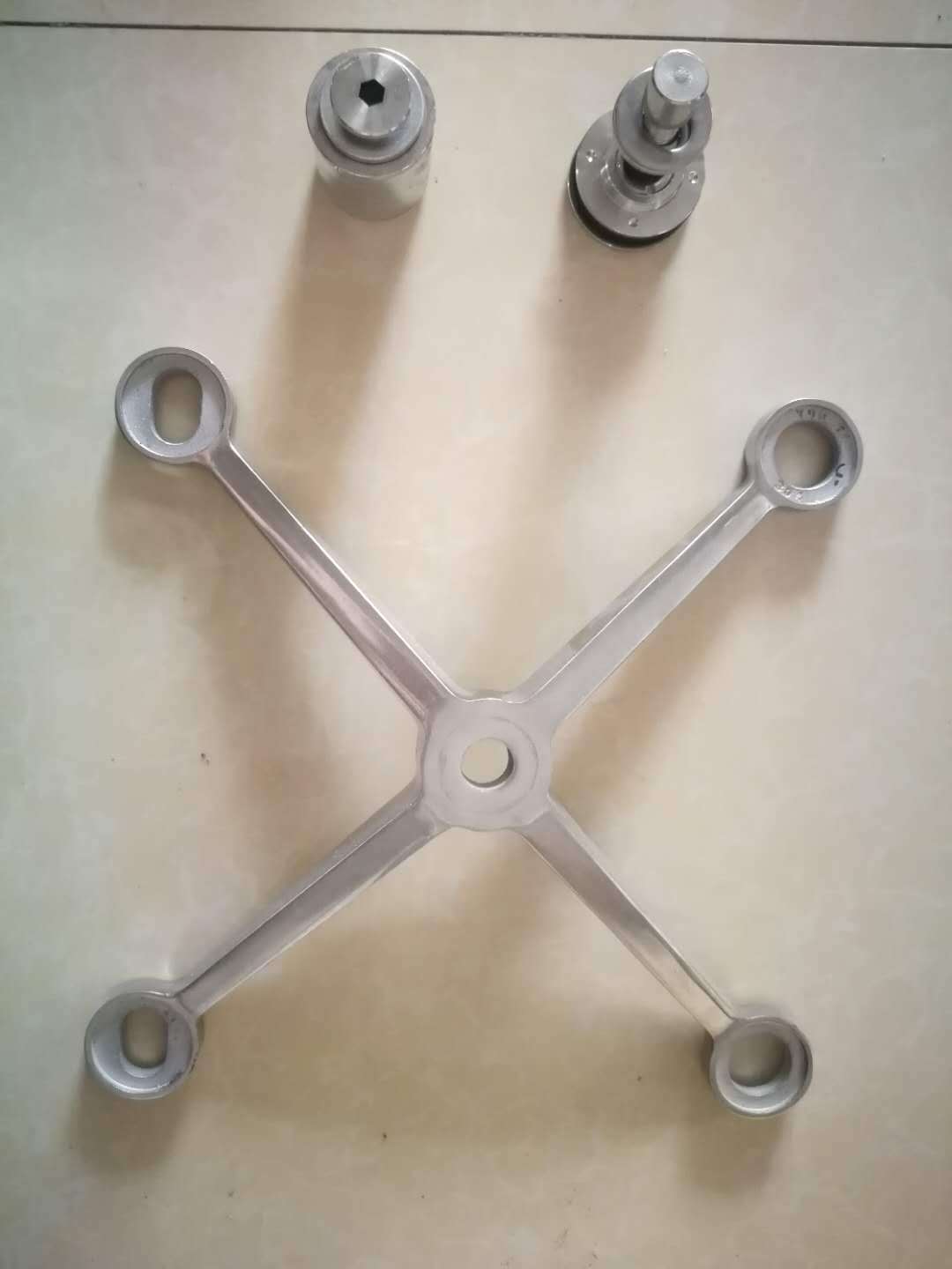 东莞幕墙点玻爪 雨蓬玻璃爪 不锈钢驳接爪 340不锈钢爪件