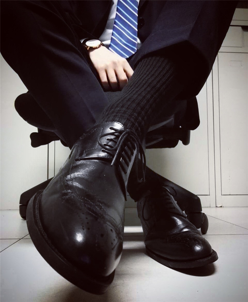 工厂直销商务男袜 纯棉中筒正装黑色吸汗透气防臭条纹日本袜子男