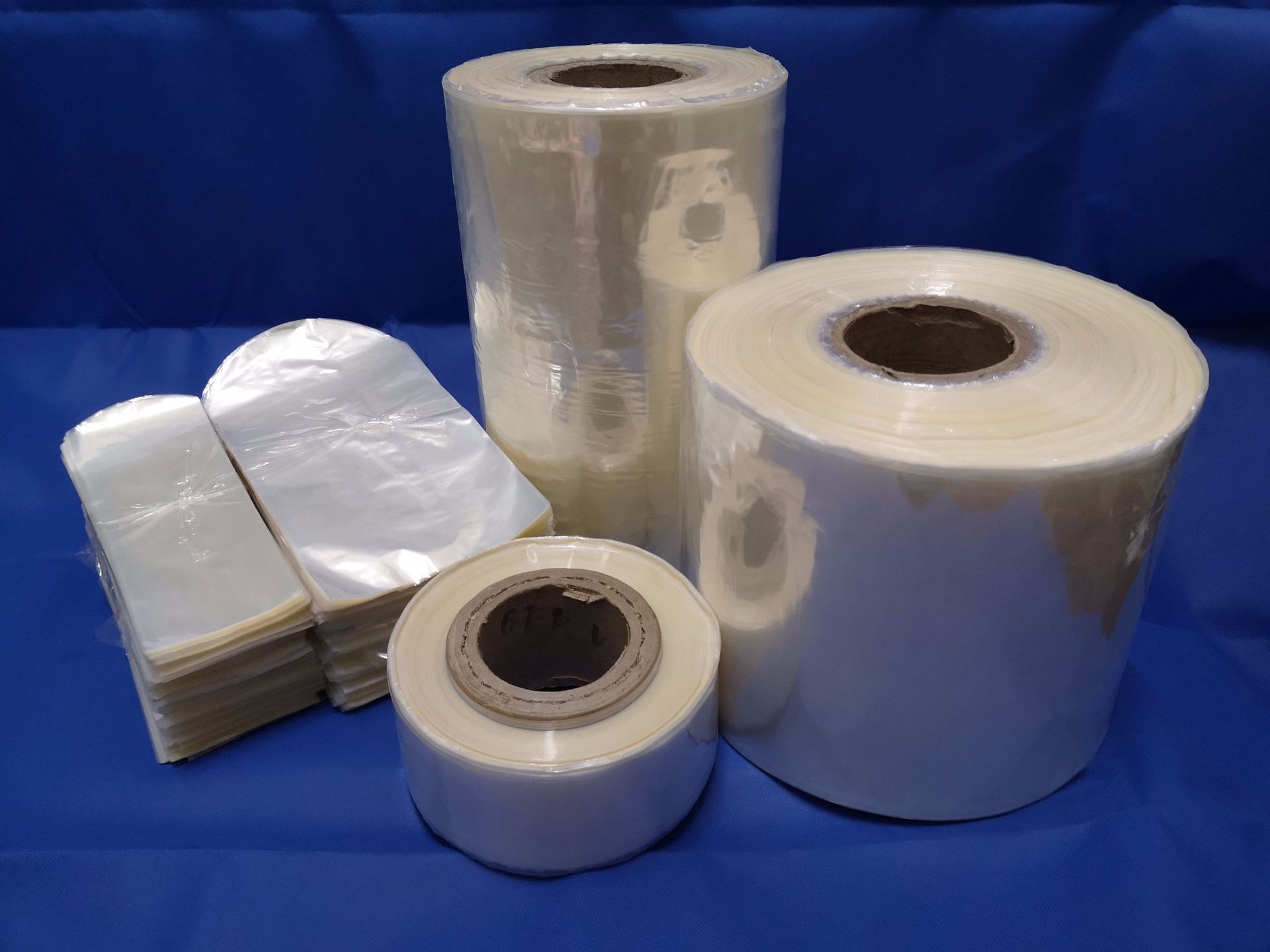 pvc收缩膜热缩膜塑封膜/热收缩袋/瓶口瓶盖封口膜套标签印刷