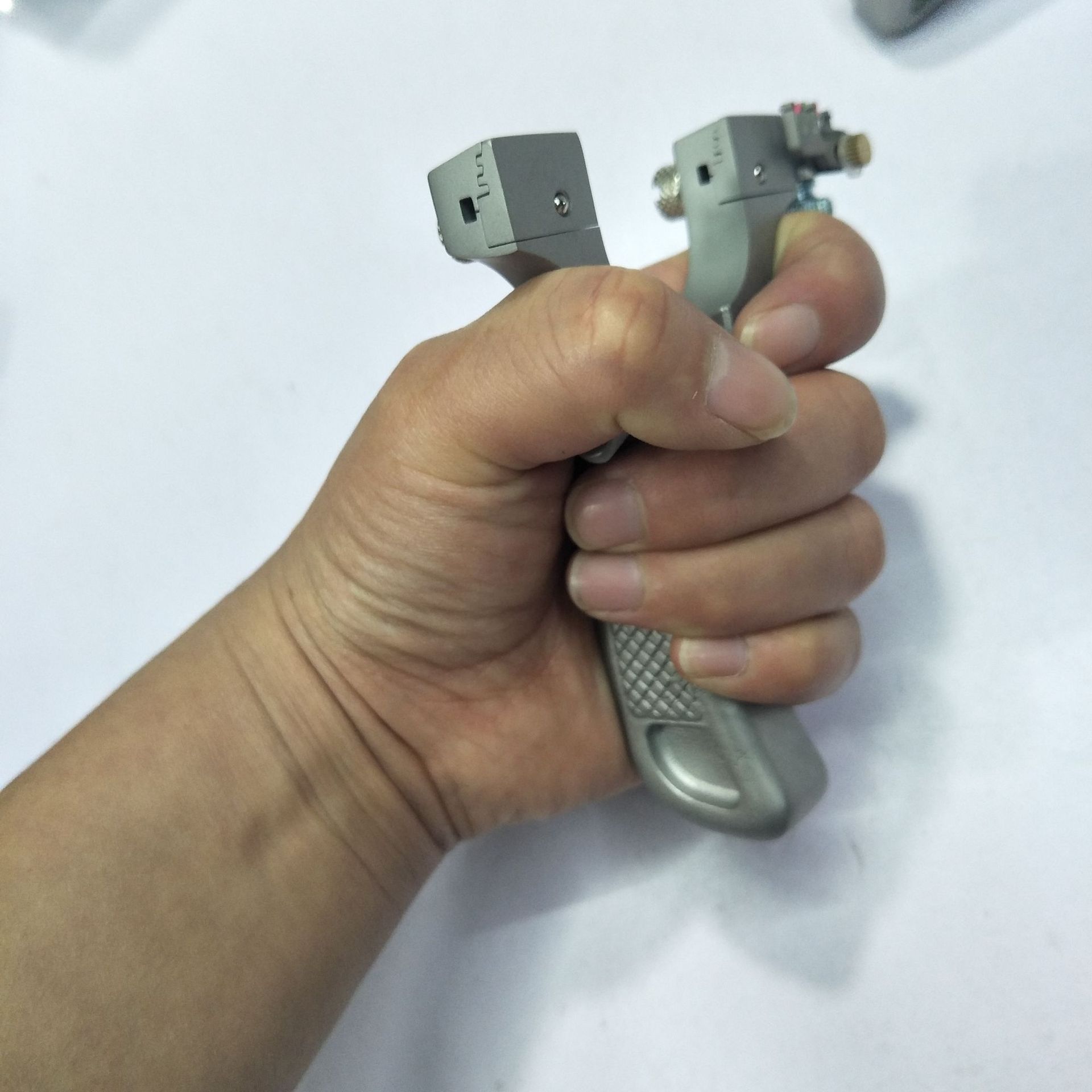 惊魂440c钛钢不锈钢按压弹簧扁皮弹弓夹片光纤精准户外厂家生产