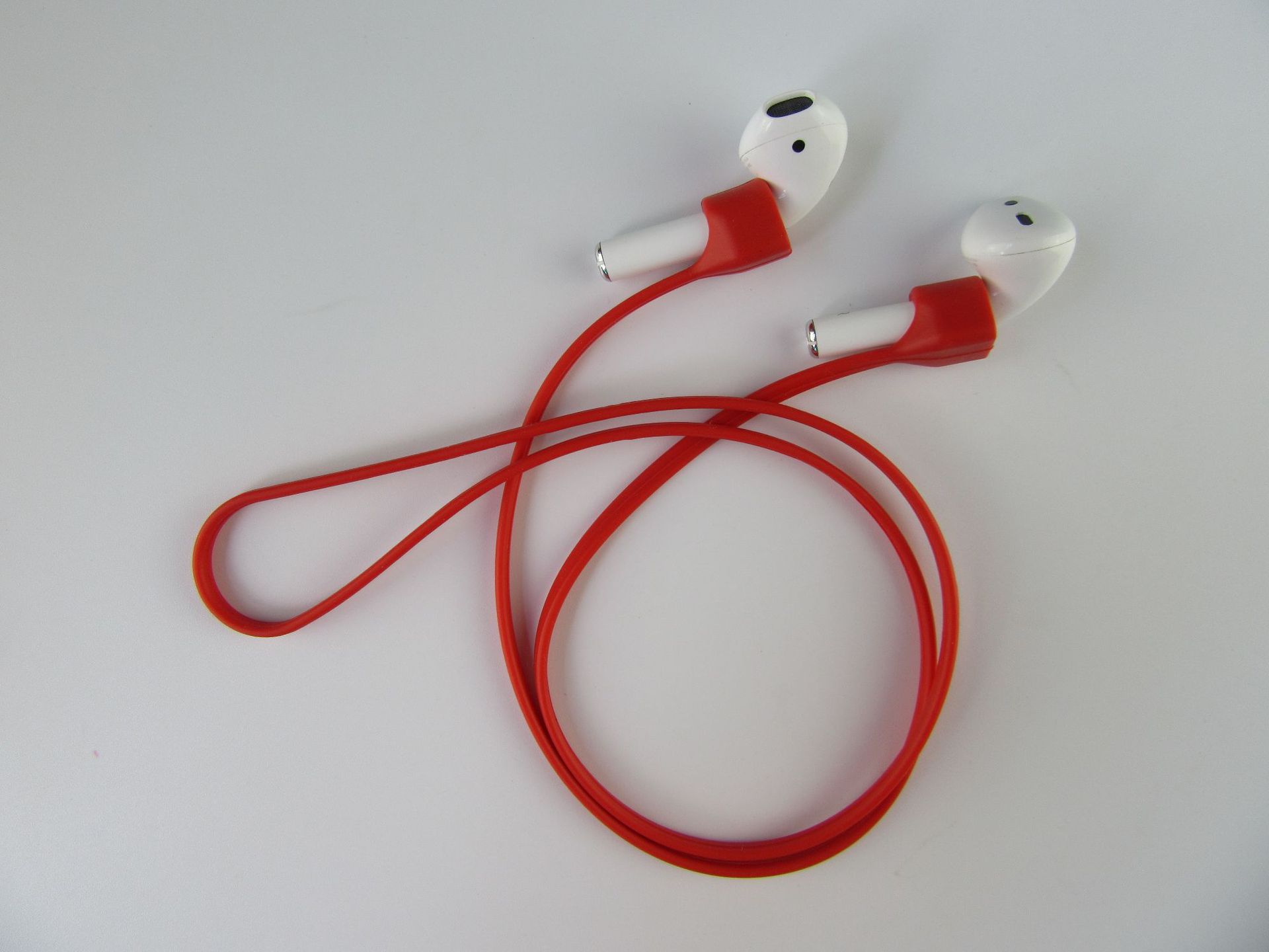 适用苹果airpods无线蓝牙耳机硅胶磁性防丢绳磁吸吸附防脱创意绳