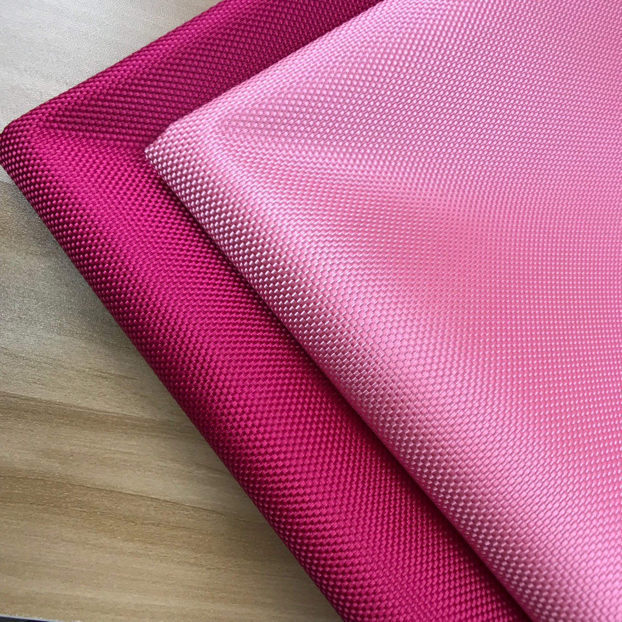 厂家直销 涤纶牛津布1680双股pvc 背包书包工具包防水面料 现货