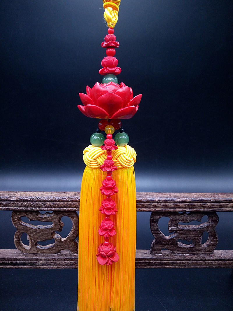 新款汽车挂件 九朵莲花朱砂辟邪保平安 好运连连高档车内装饰用品