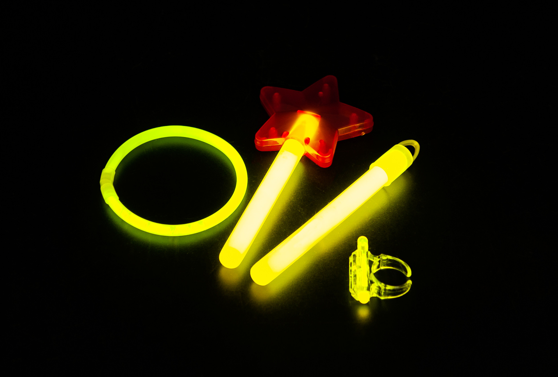 荧光玩具女孩套装 荧光棒派对儿童玩具 厂家直销夜光棒