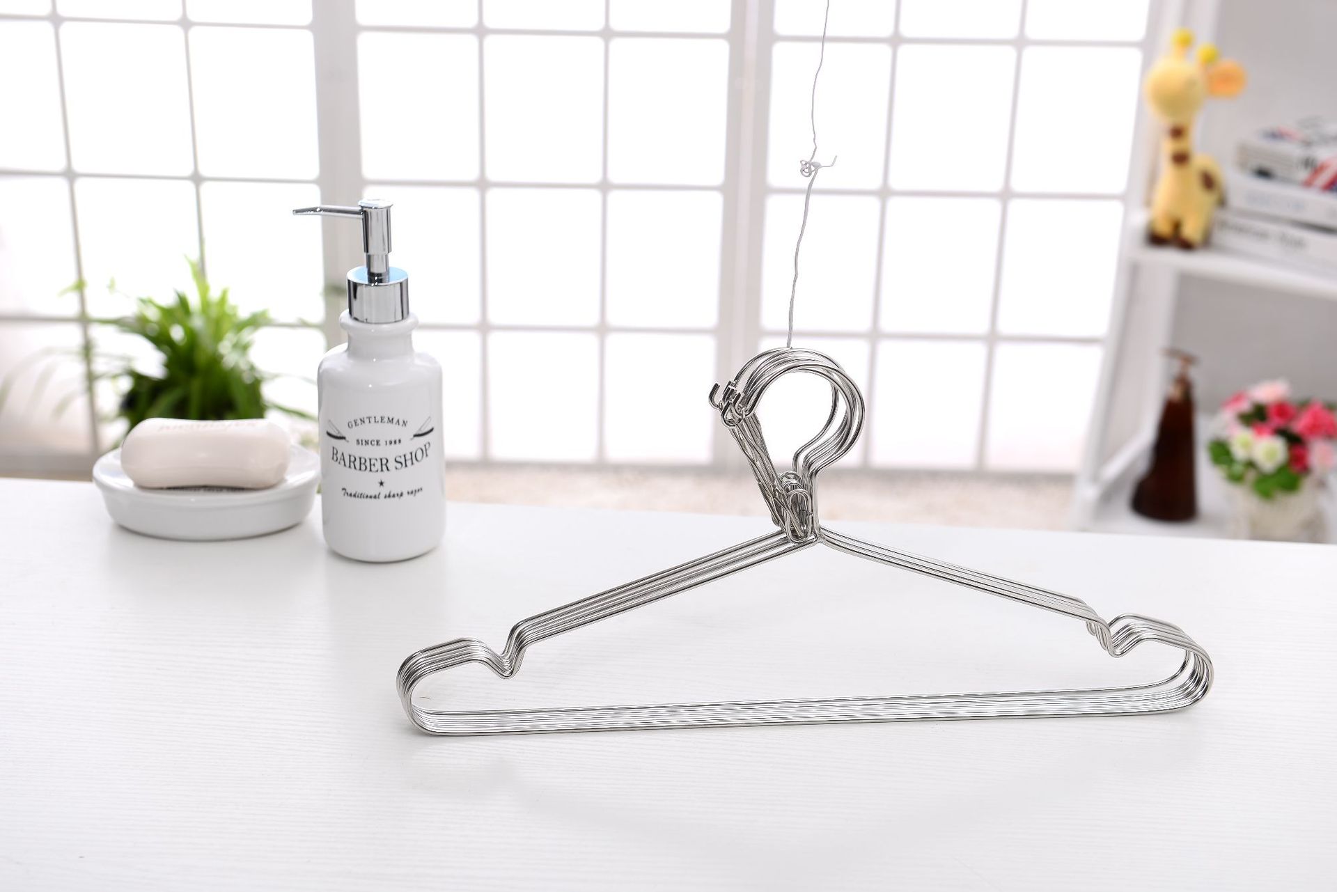 宏尔康1105小号不锈钢防风凹肩衣架 40cm不锈钢防风衣架(6只装)