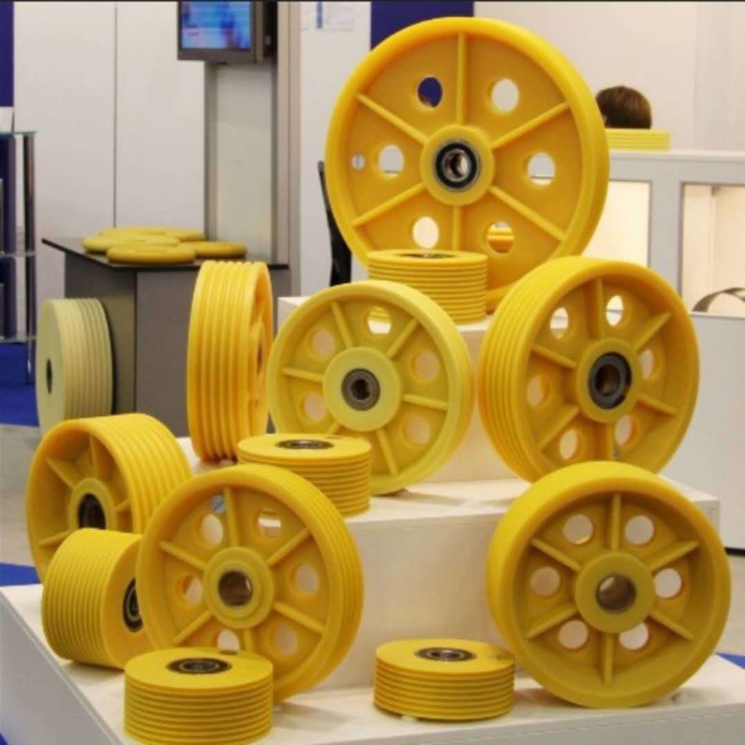 定制轴承轨道尼龙滑轮 支架槽轮 角铁轨道轮 u型圆管滑轮尼龙槽轮