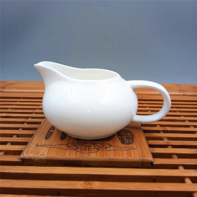 雷格 唐山骨瓷优质纯白陶瓷茶杯柿型公道杯分茶器茶楼家用可定制