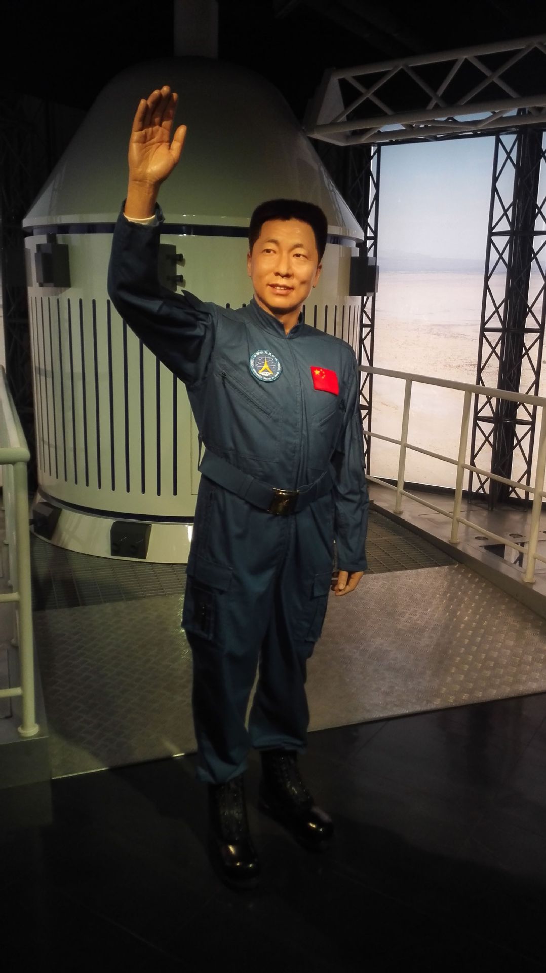 杨立伟航天科学家塑像蜡像四川艺术仿真人定制人物硅胶仿名人定做