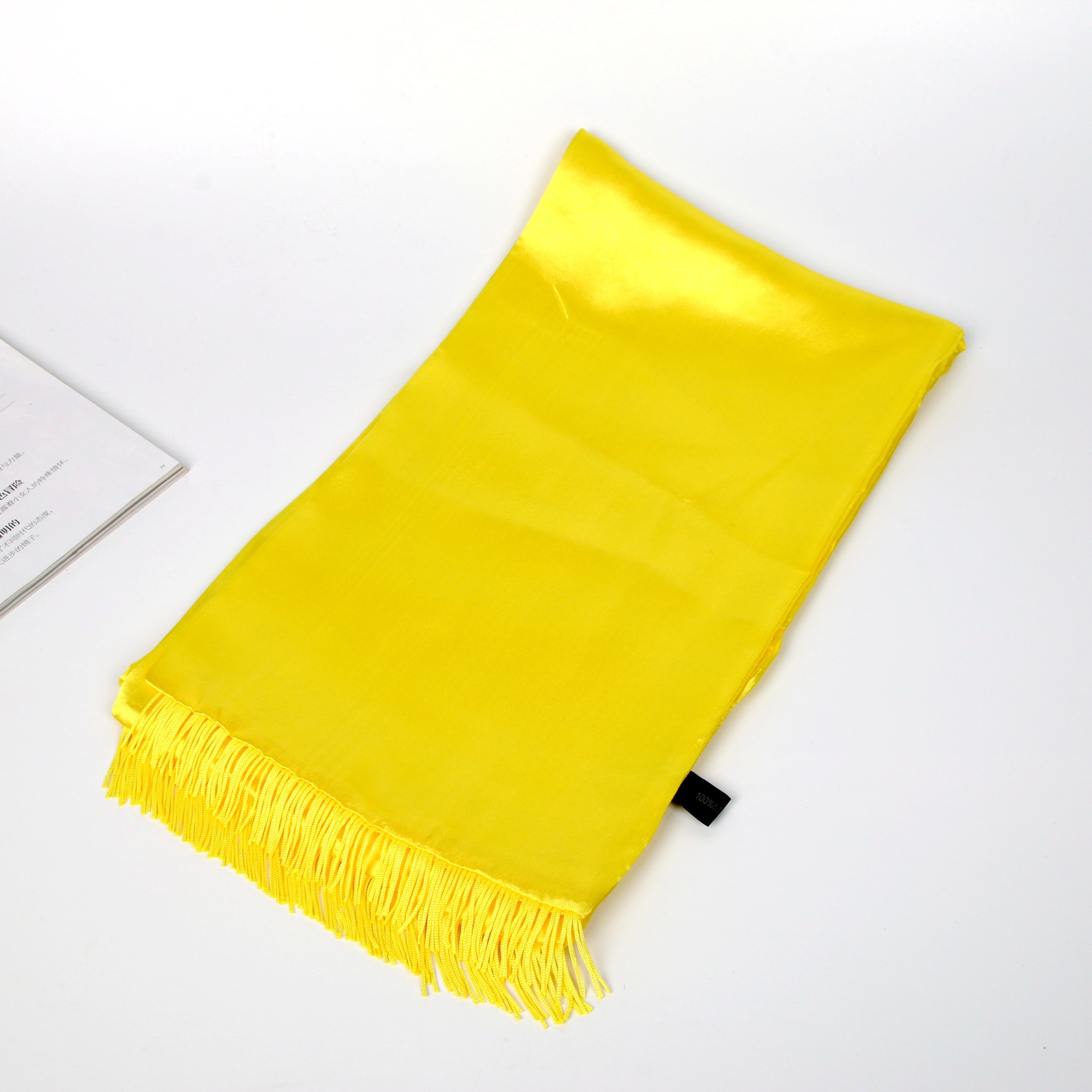 黄缎面围巾可定制logo印字刺绣聚会宗亲祭祖黄围巾·泓诚厂家批发