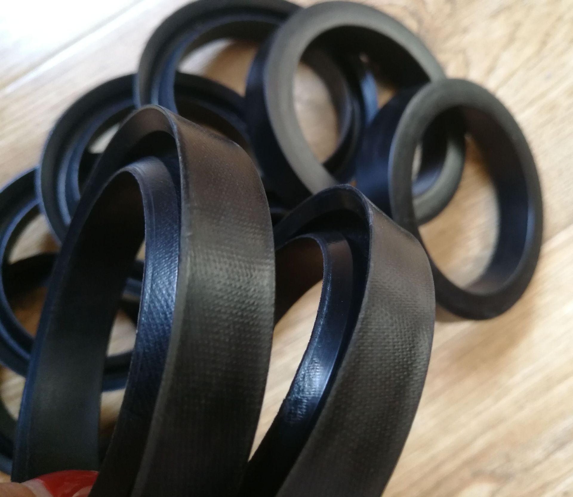 u型夹织物密封圈