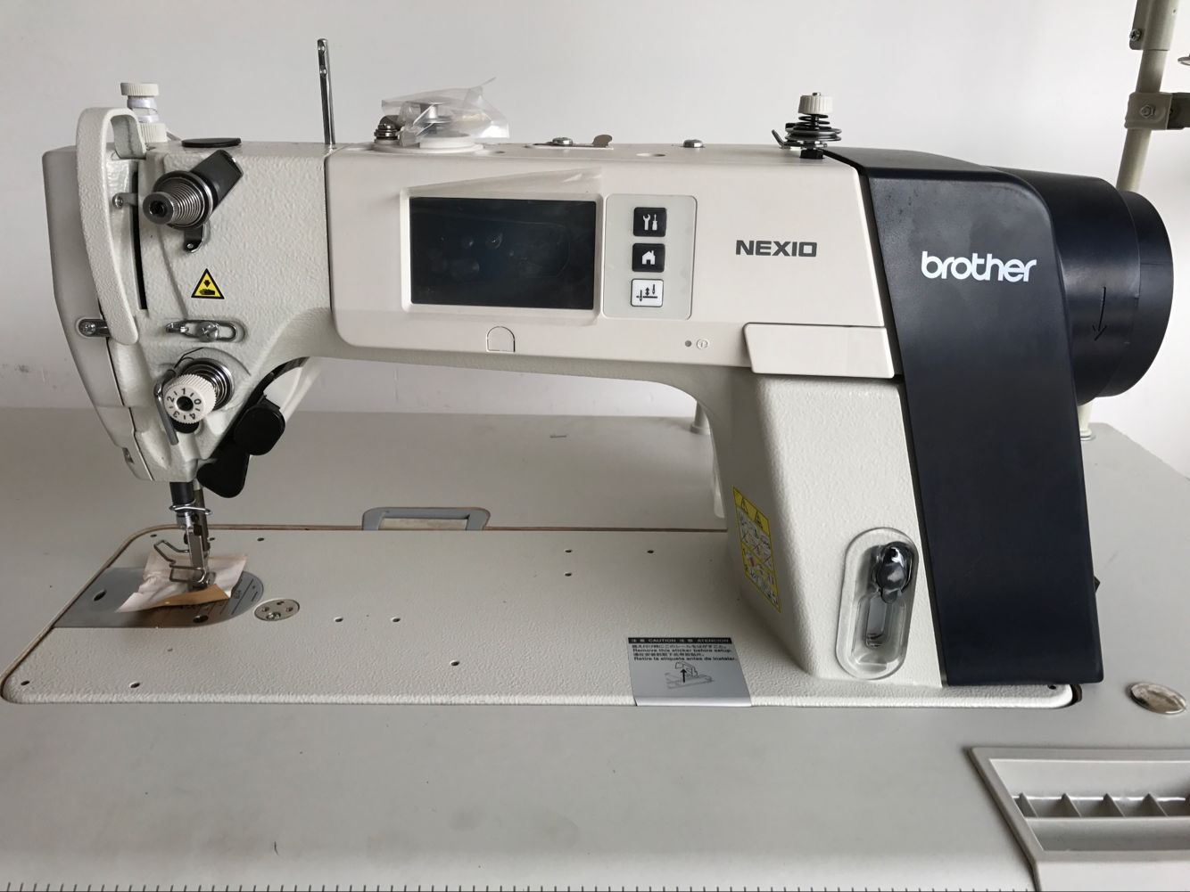 电脑平车工业缝纫机二手重机7100a电脑平缝车二手缝纫机设备