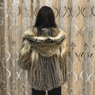 金狐狸皮草大衣