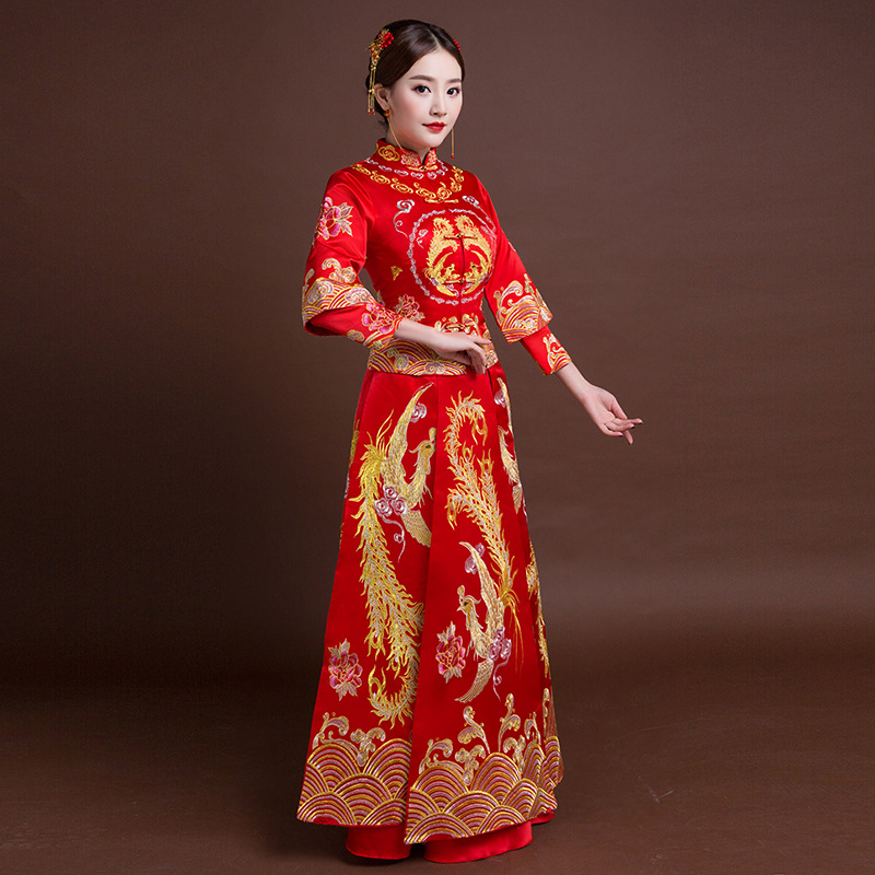 明星同款九分袖中式嫁衣新娘秀禾服龙凤褂修身敬酒服旗袍秀禾服