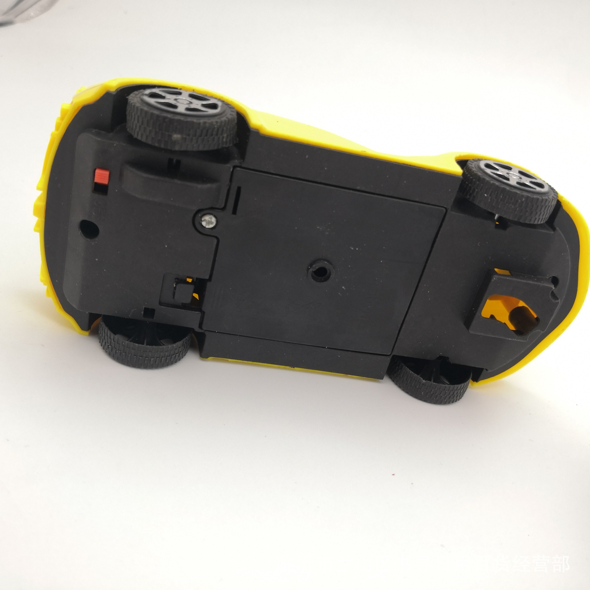 玩具遥控赛车 儿童玩具车模型 电池电动可遥控跑车模型批发