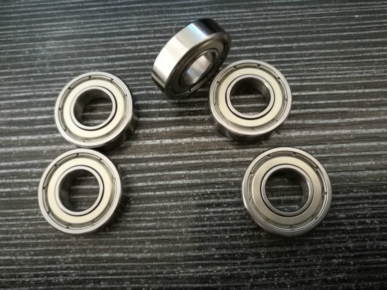 深沟球轴承 6900zz 6900 z3v3 p5