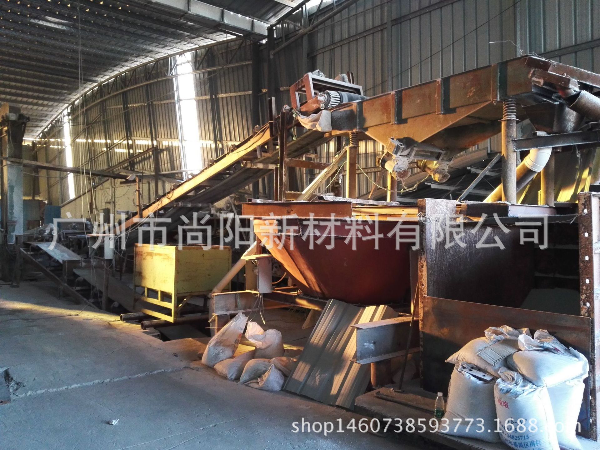 供应厂家彩沙沥青混泥土水磨石原材料多功能彩砂