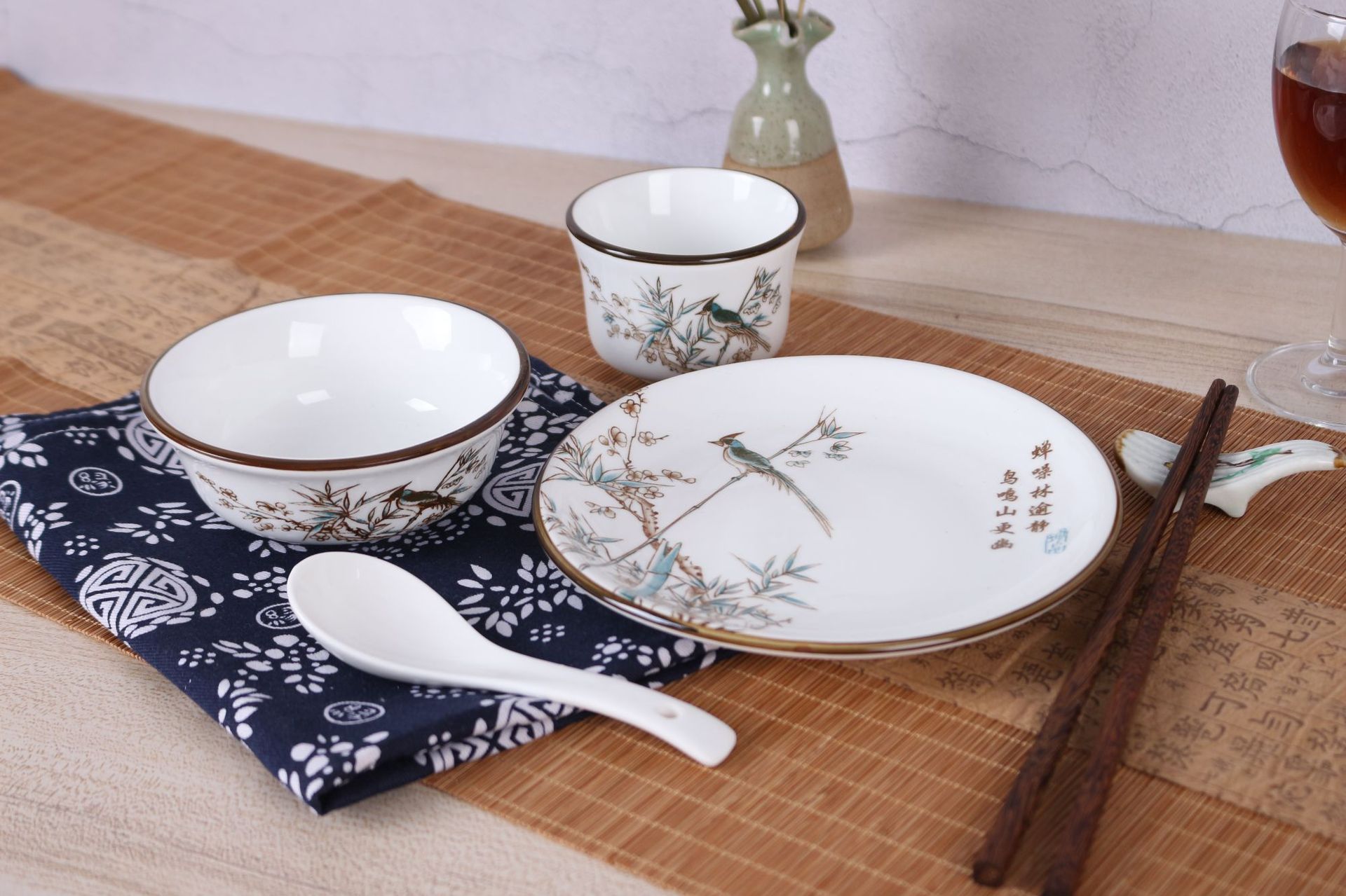 加厚镁制强化瓷 釉下彩酒店消毒餐具盘碗杯套装 碗碟盘消毒餐具