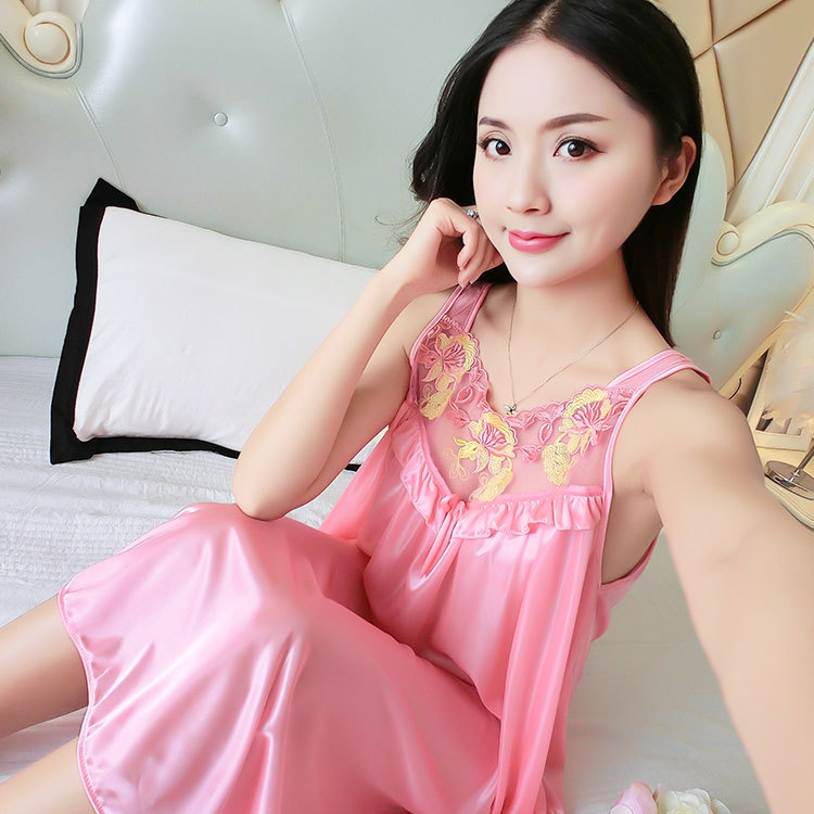 睡衣女背心宽松大码冰丝无袖夏天仿真丝绸睡裙性感蕾丝夏季中裙薄