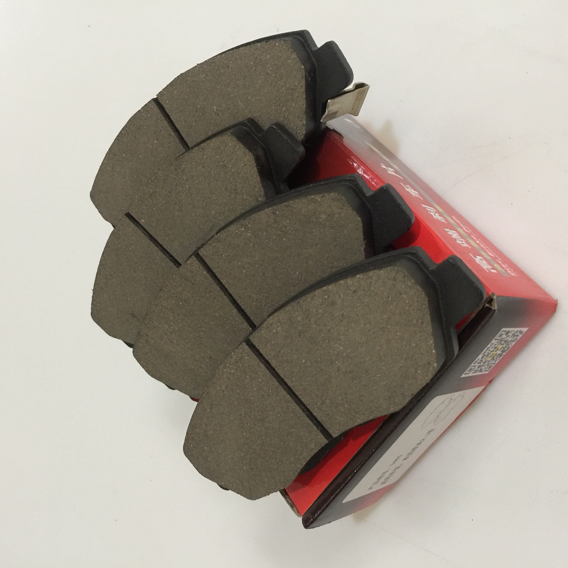 0前刹车片 雅阁刹车片 雅阁2.3 3.0 d465 陶瓷片