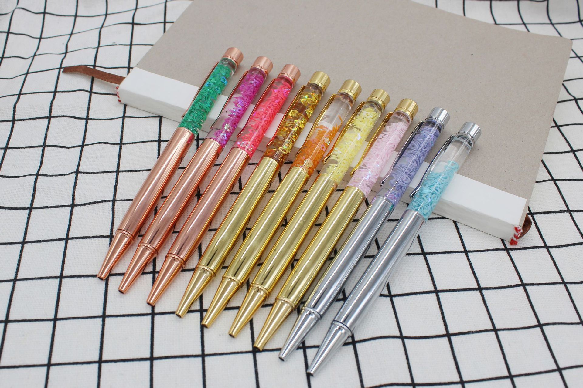 嘉想jiaxiang新款漂浮物入油流沙笔diy手作入油圆珠笔创意纪念品