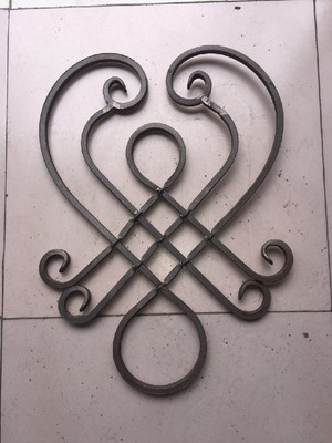 锻打铁艺花 铁艺大门装饰花焊接专用 名称坛子花 规格630*450