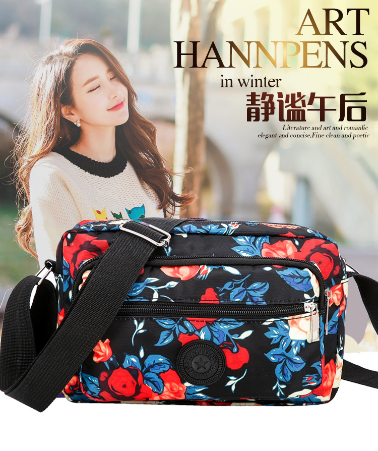 拼多多货源女士生意收钱包斜挎中老年女包防水尼龙单肩小包地摊包