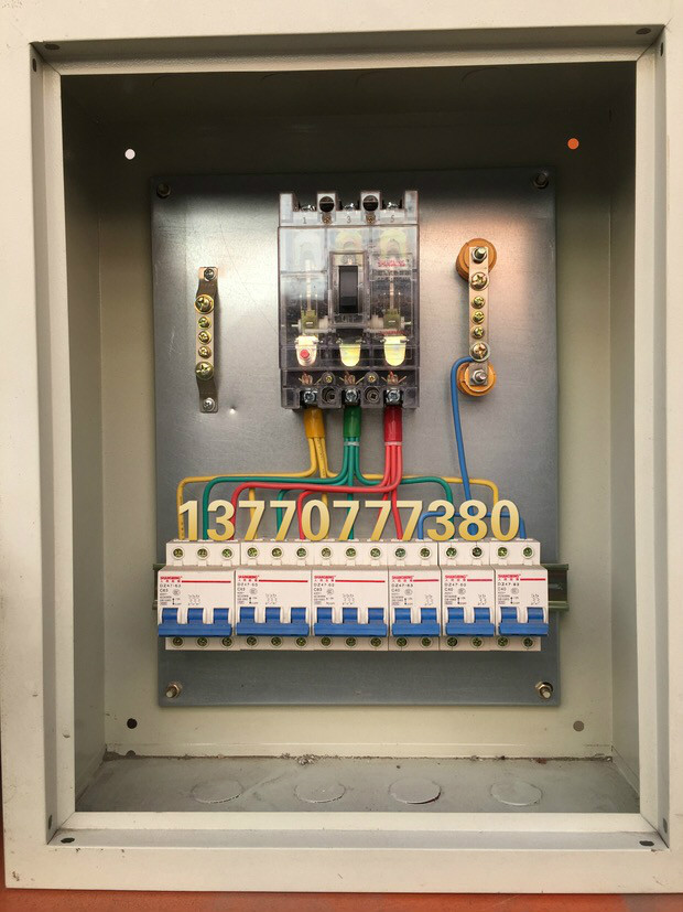 配电箱内开关标识图片_配电箱开关怎么看_高压配电开关