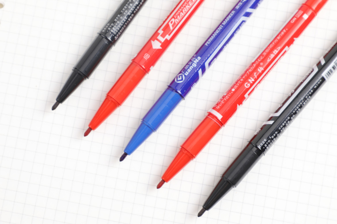 包邮广纳 小双头油性记号笔细头马克笔勾线笔儿童绘画黑色勾边笔