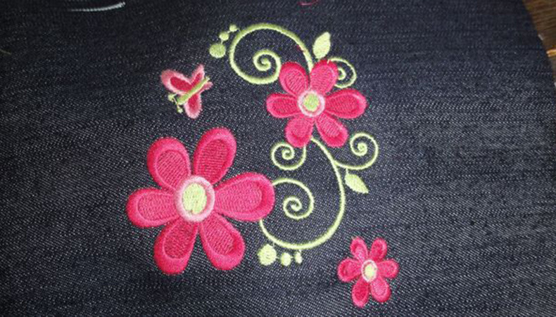 电脑绣花加工亮片贴布刺绣童装绣花字母刺绣时尚贴布补丁服饰批发