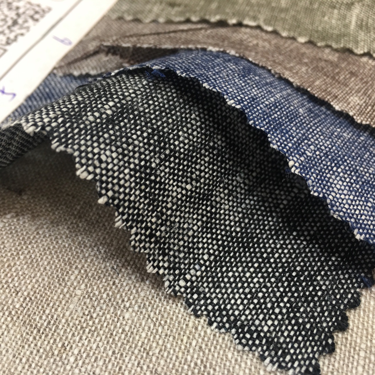 梭织纯亚麻14*14色织竹节布料面料 100%亚麻水洗麻料家纺沙发布料