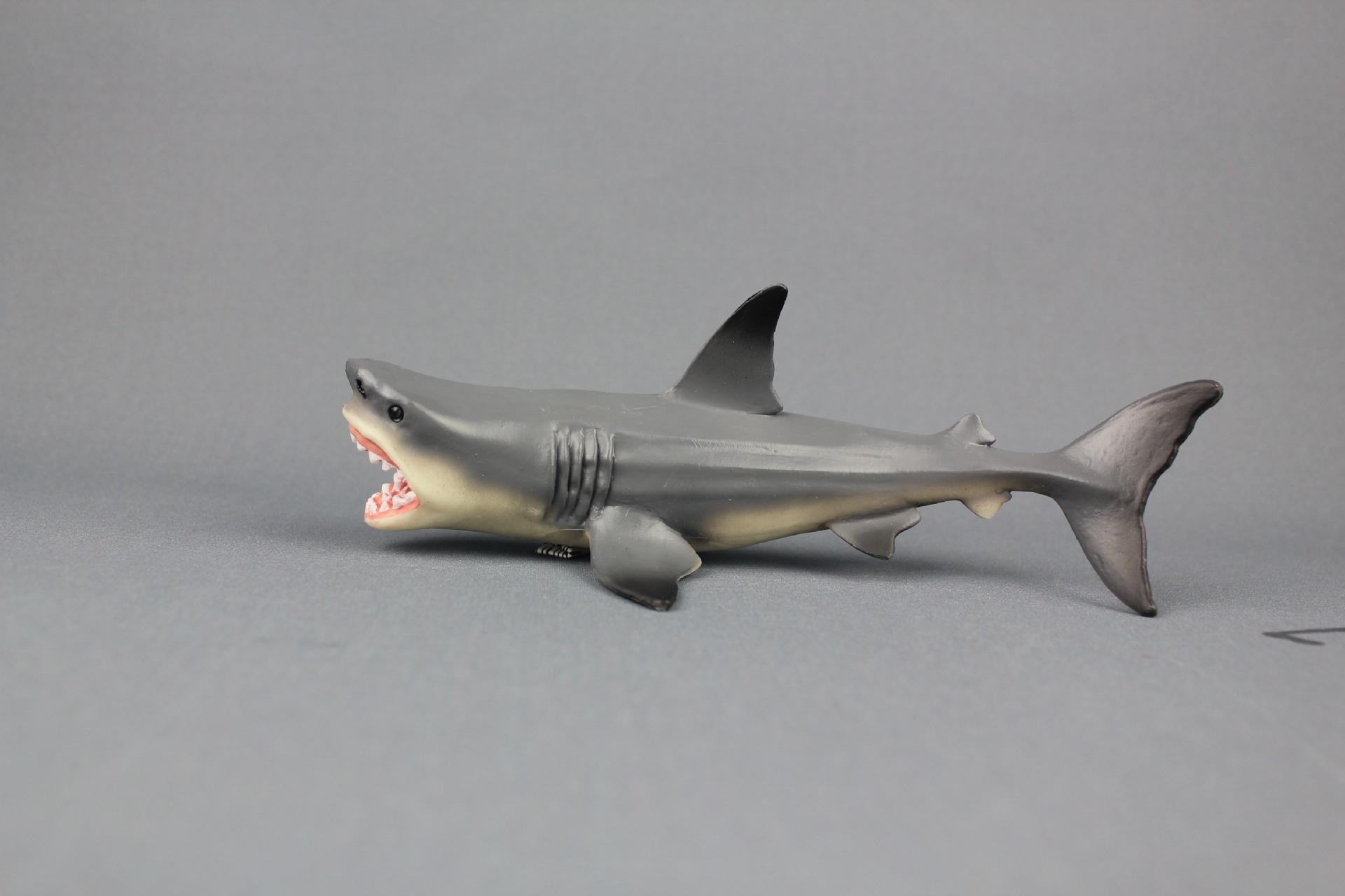 跨境大白鲨仿真海洋生物 鲨鱼海洋动物模型塑料儿童早教玩具礼物