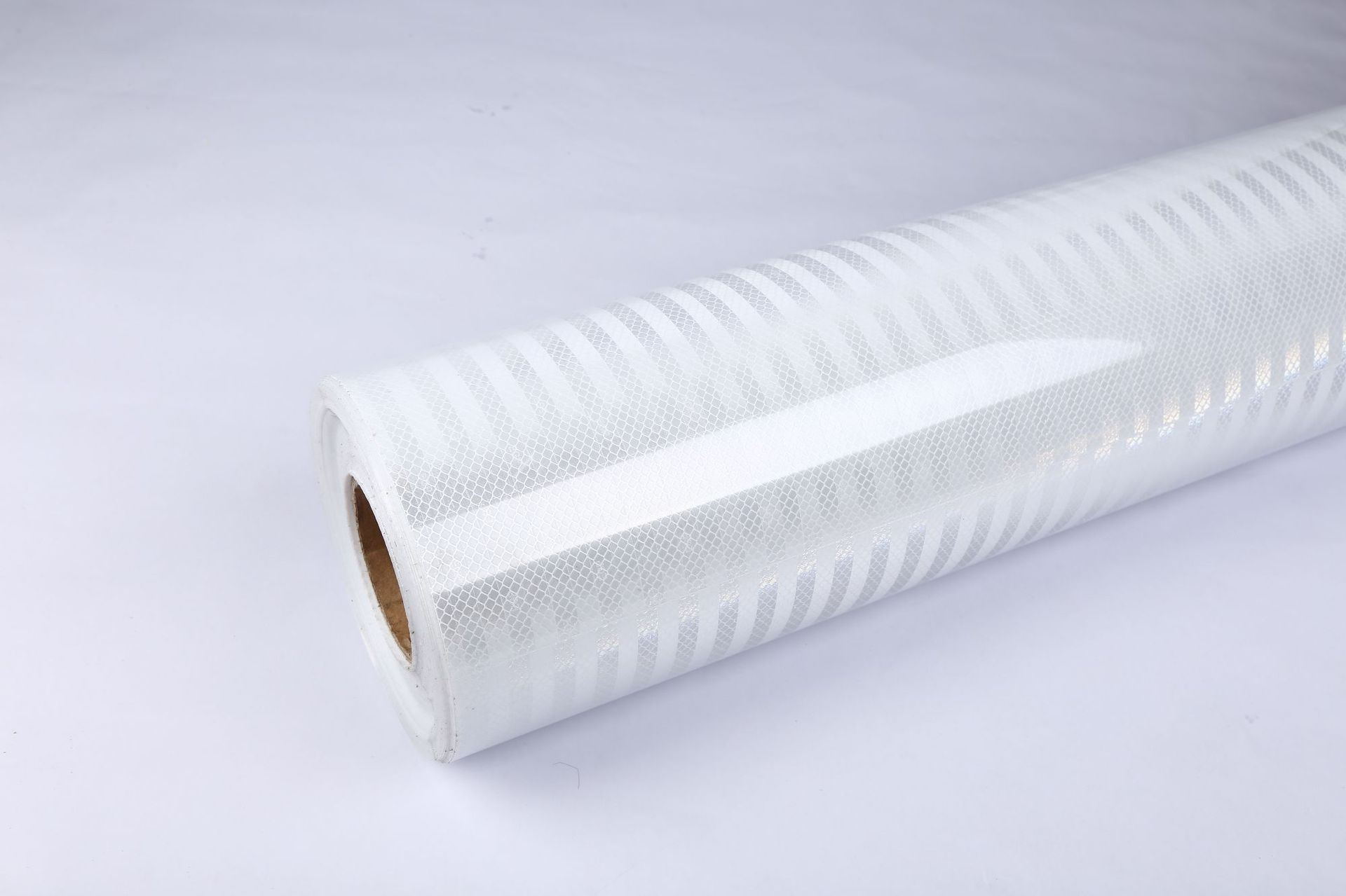 国产egp微棱镜超工程级反光膜 经济型黄色反光膜道路交通标牌材料