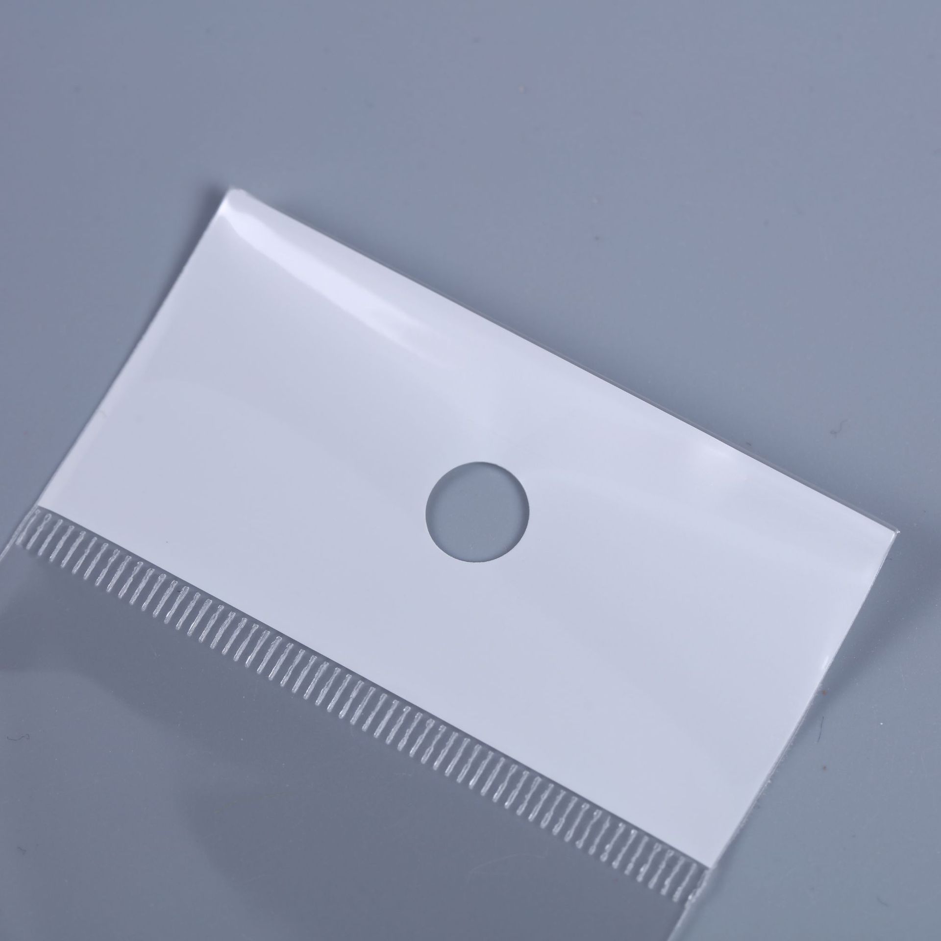 厂家直销 饰品玩具白珠光膜挂孔opp自粘袋 现货定制opp白卡头袋