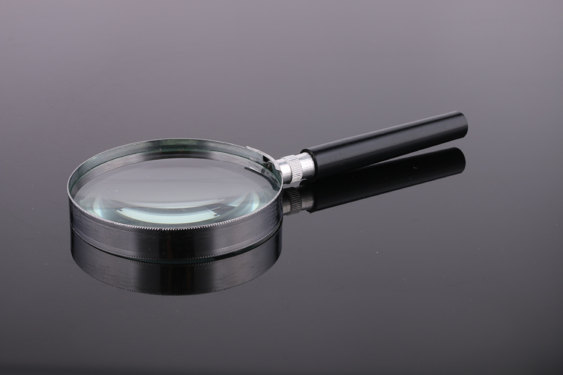 金属圈塑料放大镜 高清8倍老人阅读手持放大镜 看书看报看手机