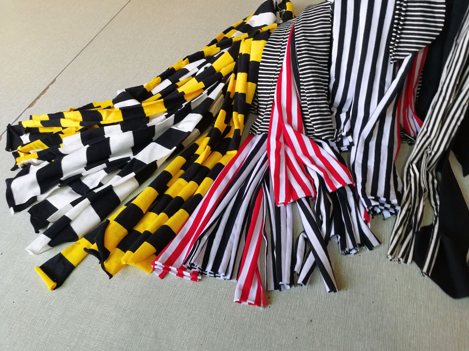 全棉碎布条拖把条 吸油碎布头产品擦机布 果园绑带绳 不掉毛批发