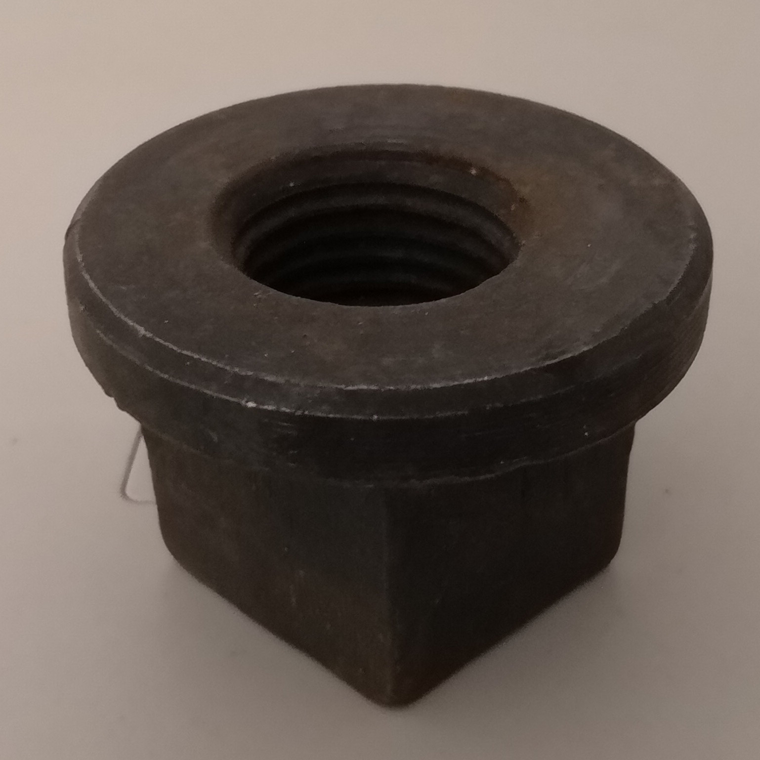 四方带垫螺母煤矿锚杆螺母丝扣饱满扭力稳定现货可定制