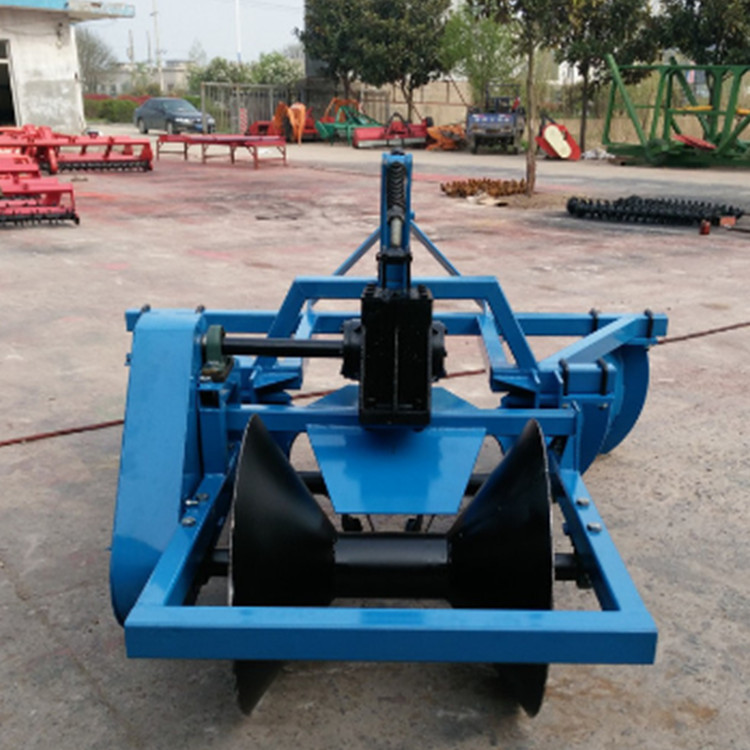 水田筑埂机,大型筑埂机,小型筑埂机,拉埂器,打埂机厂家直销