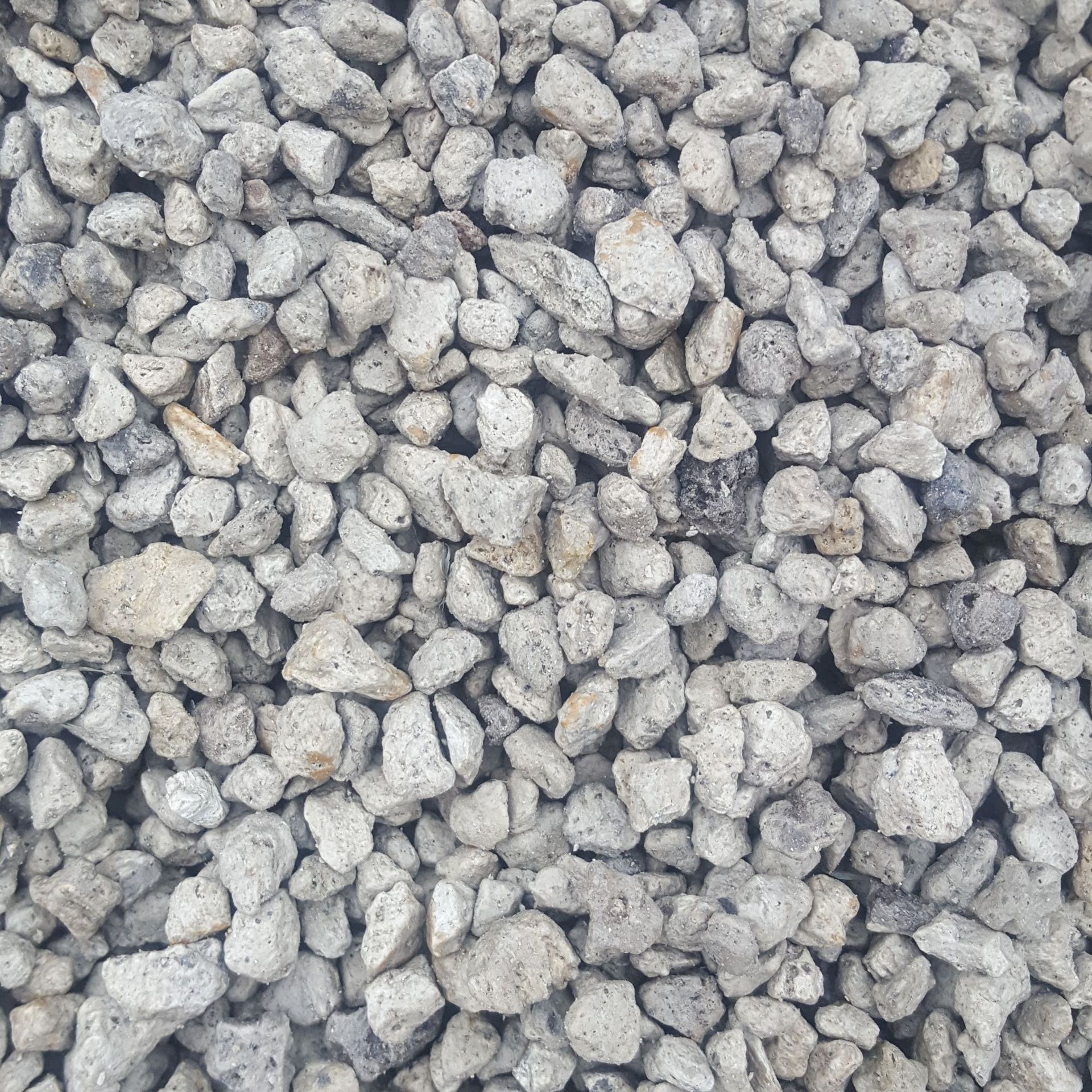 厂家批发鱼缸浮石 园艺用轻石改善土壤宠物磨牙石量大优惠