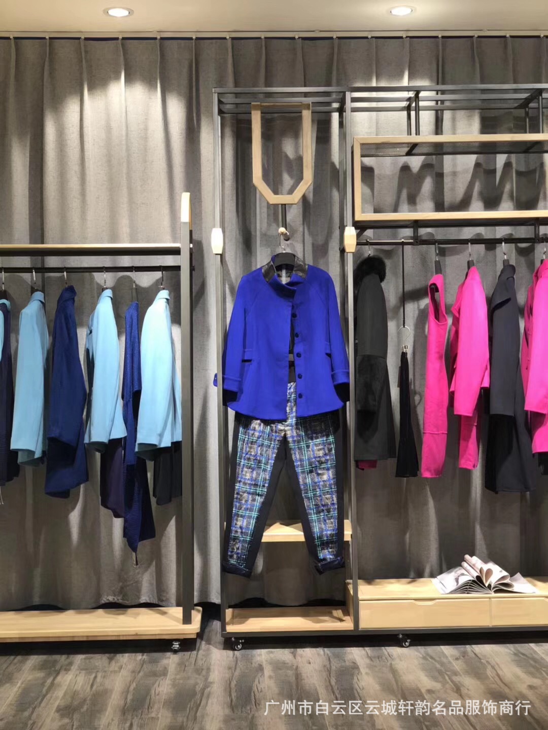 深圳高端大牌娜尔思秋冬 专柜正品女装尾货折扣批发一手直播货源