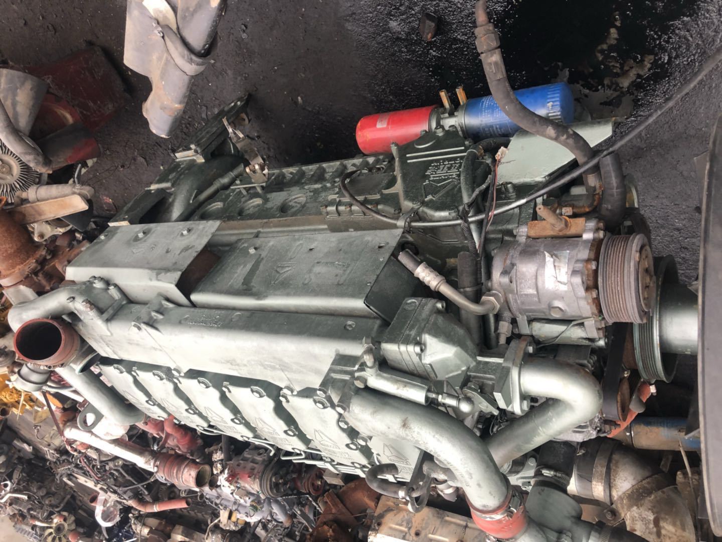 重汽豪沃金王子豪威290.310.336.340.371.375.380马力wd615发动机