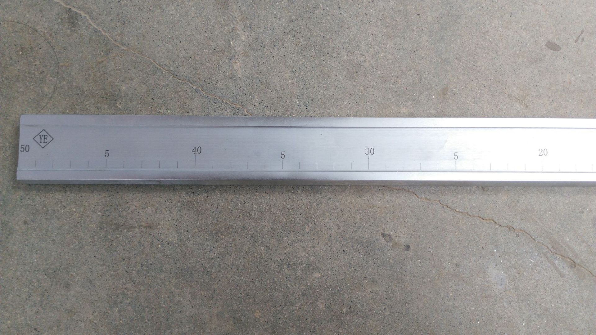 供应 钢轨测平尺 对正钢直尺 1米钢直尺 钢轨焊接平尺